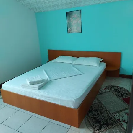 Casa Laricris בית הארחה