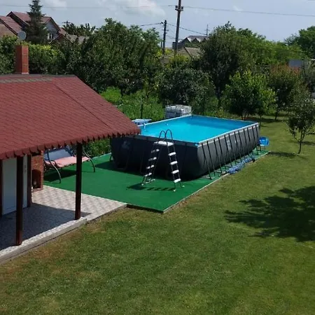 בית הארחה Casa Laricris קורבו