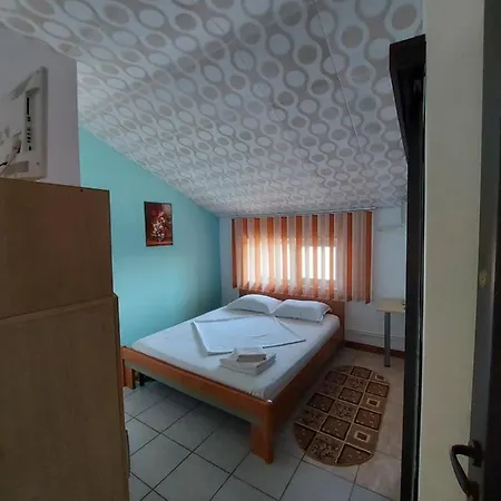 Casa Laricris 3*